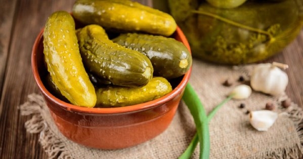 ماذا تأكل وماذا تتجنب في رمضان