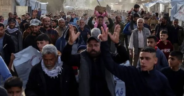مسيرات جديدة في شمال غزة ضد حماس تطالب بإنهاء الحرب