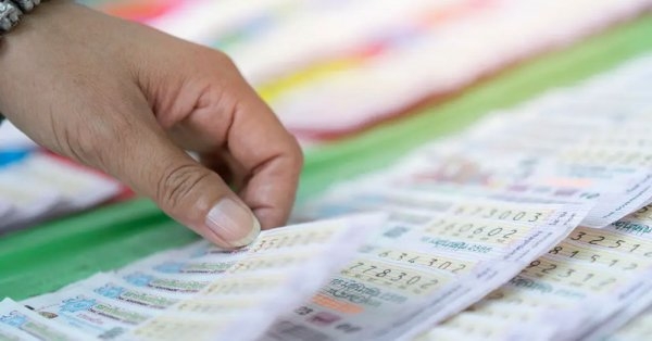 مفاجآت في فضيحة السحوبات بالكويت.. مشتبه فاز 10 مرات