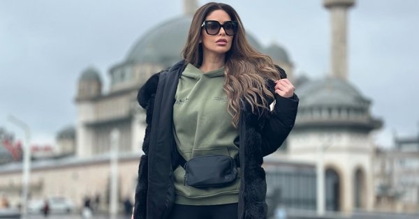مي سليم تهدي جمهورها أغنية "اتعلقت بيه'