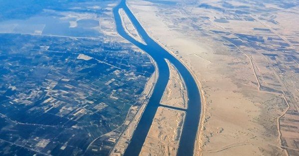 تأثير جمارك ترامب الأكبر في مصر سيكون على قناة السويس