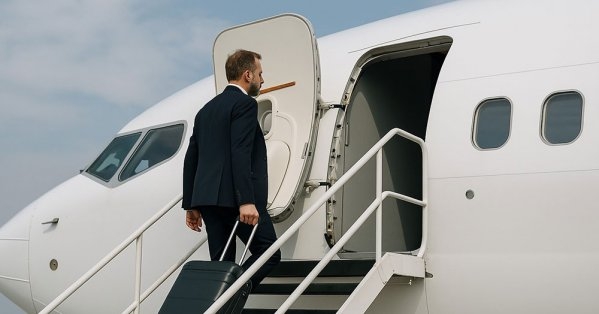 ما وراء الخبر: كيف يمكن للبحرين الاستفادة من هروب الأثرياء من بريطانيا؟