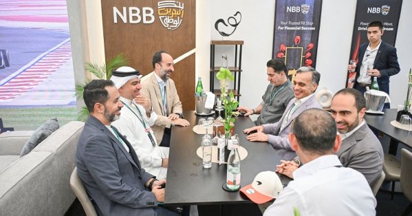 'البحرين الوطني' يستضيف عملاءه في 'الفورمولا 1' 2025