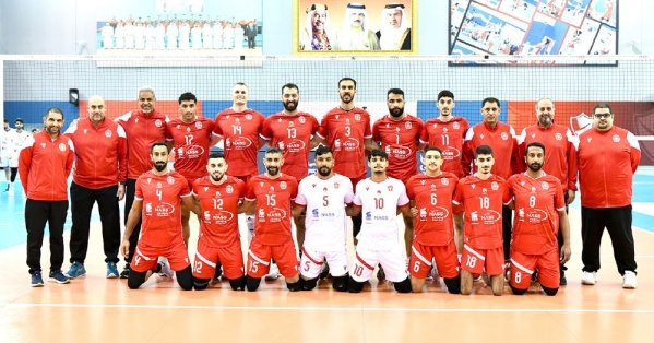 الأهلي والمحرق يصطدمان في صراع زعامة الطائرة