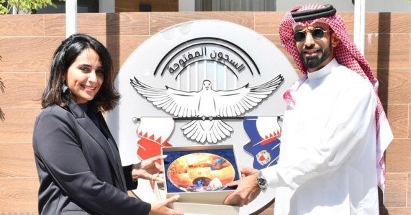 مدير عام تنفيذ الأحكام والعقوبات البديلة يستقبل الدكتورة الشيخة منيرة بنت خليفة آل خليفة