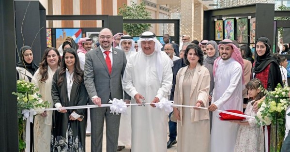 بالصور: المؤسسة الملكية للأعمال الإنسانية تفتتح المعرض الفني لجائزة سوفرن