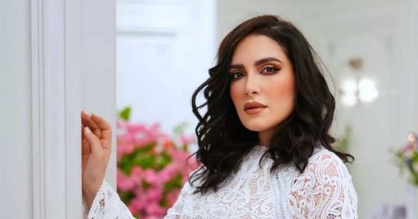 الرباط الصليبي يُبعد هبة الدري عن خشبة المسرح مؤقتًا