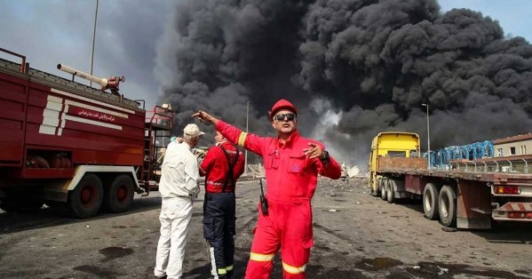 إيران.. تحذيرات سابقة من "خطر" في ميناء بندر عباس