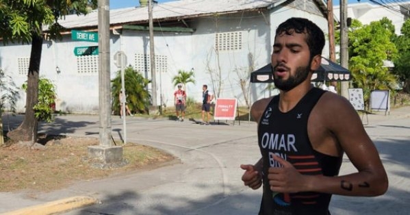 عمر حمزة يسجّل انطلاقة قوية في الموسم الجديد بمركز متقدم في بطولة آسيا للترايثلون
