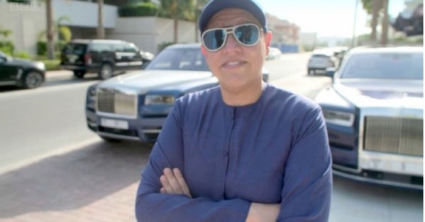'أبو صباح' اشتهر بثروته الفاحشة والأرقام المميزة... وانتهى خلف القضبان بتهمة غسل الأموال!