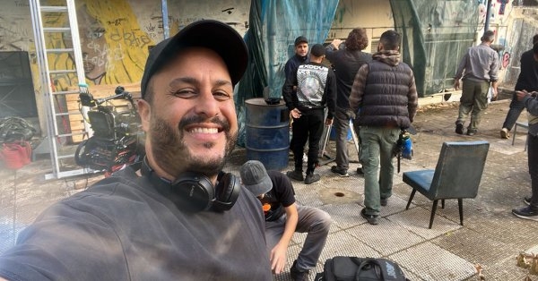 محمد حفظي يطلق "إلى عالم مجهول" في رحلة حول العالم العربي
