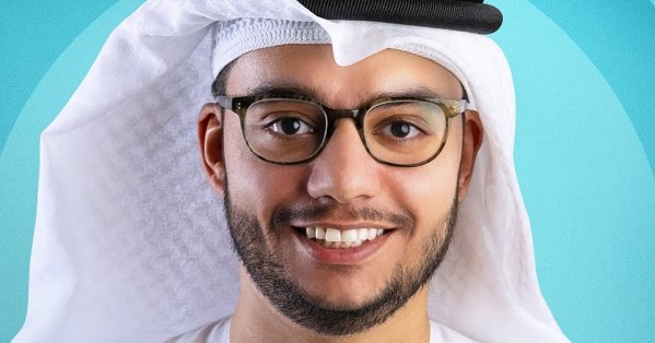 "كرسي الاثنين".. تجارب وحكايات مُلهمة من الإمارات إلى العالم