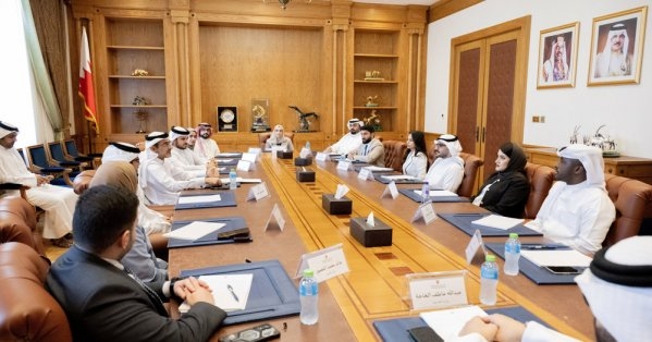 القائد: برنامج رئيس مجلس الوزراء لتنمية الكوادر الحكومية يُجسد الرؤية الطموحة لسموه في بناء قيادات وطنية قادرة على تحقيق التميّز الحكومي