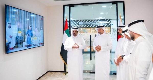 وزير المالية: البحرين بقيادة جلالة الملك المعظم ماضية في تنفيذ خطط التطوير الشامل بما يعزز موقعها التنافسي