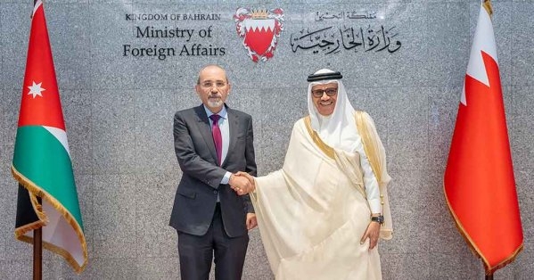وزير الخارجية يجتمع بنائب رئيس الوزراء وزير الخارجية والمغتربين في المملكة الأردنية الهاشمية