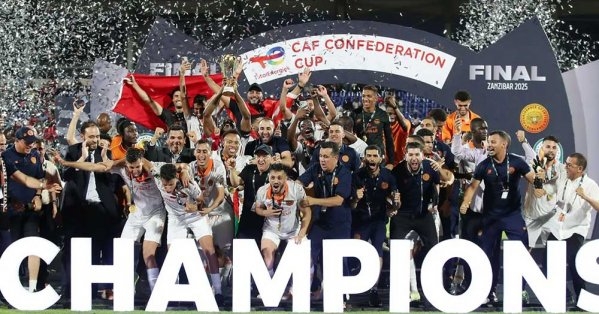 نهضة بركان المغربي يتوج بكأس الكونفيدرالية الإفريقية
