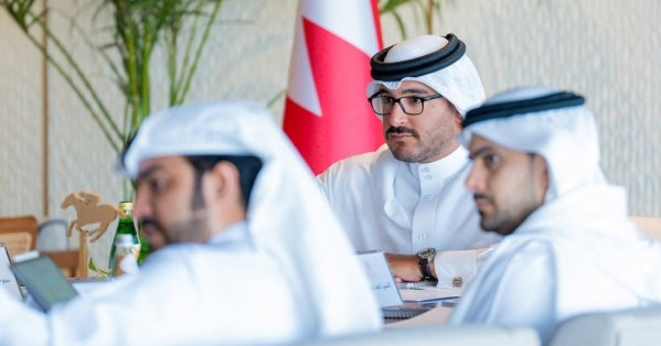 مواصلة تعزيز النجاحات من خلال إطلاق المبادرات النوعية وتقييم كافة مسارات العمل لدعم مسيرة التطوير في قطاع سباقات الخيل خلال المواسم القادمة