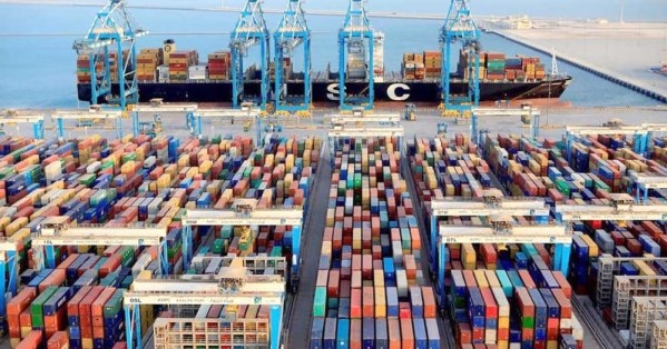 338 مليون دينار إجمالي الصادرات السلعية وطنية المنشأ في أبريل 2025