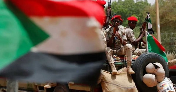 الدعم السريع تقصف مستودعاً للوقود ومقراً للجيش جنوب السودان