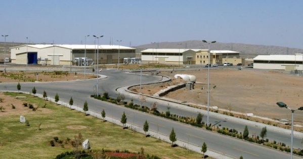 واشنطن وباريس تؤكدان التزامهما بمنع إيران من امتلاك سلاح نووي