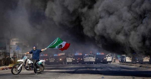 ترامب يلوح باستخدام القوة لفرض النظام بعد تظاهرات لوس أنجلوس