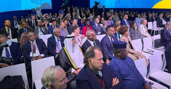 البديوي يشارك في جلسة إعلان توصيات قمة 'ارتفاع مستوى المحيطات والمرونة الساحلية'