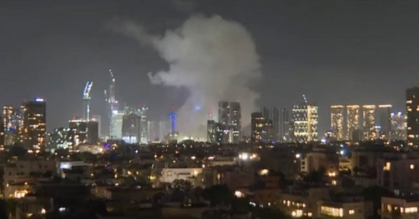 إيران تطلق صواريخ باتجاه إسرائيل.. وارتفاع دخان في تل أبيب