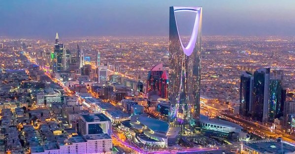 الرياض تتصدر المشهد: 571 شركة عالمية تختار السعودية مقرًّا