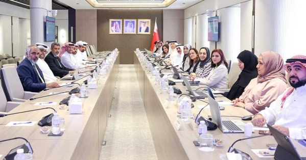«خدمات الشورى» تناقش مشروعًا يُلزم بتحديد سقف لتصاريح العمل