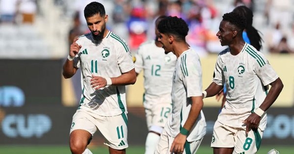 السعودية تستهل مشوارها في الكأس الذهبية بالفوز على هايتي
