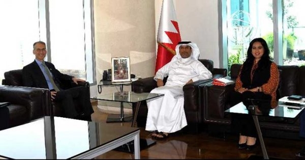 وزير النفط يستقبل سفير الولايات المتحدة الأمريكية لدى مملكة البحرين