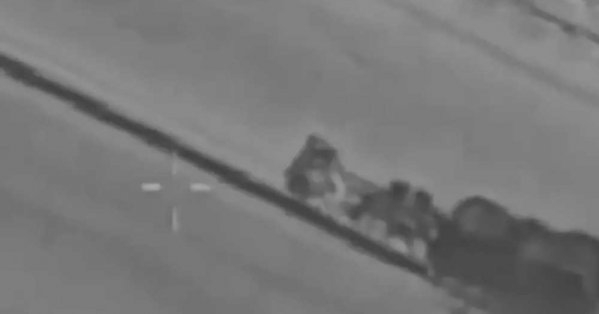 إسرائيل تنشر فيديو لـ"قصف شاحنات في طريقها إلى طهران"