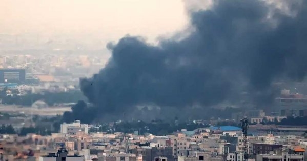 بريطانيا: نتوقع المزيد من الهجمات بين إسرائيل وإيران بالأيام المقبلة