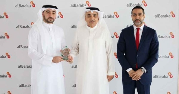 بنك البركة الإسلامي يحظى بتكريم من "BNY" تقديرًا لتميزه في معاملة المدفوعات بالدولار الأمريكي