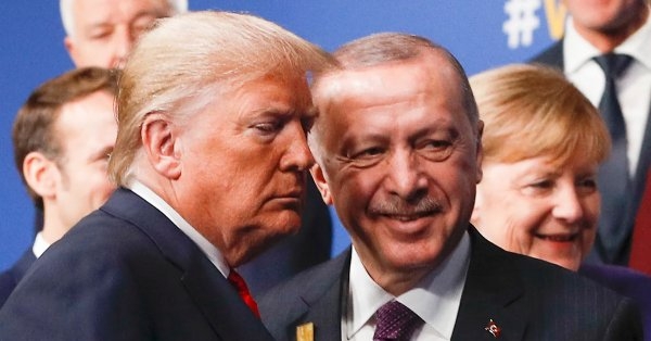 ترجمات "البلاد".. قنوات خلفية تتعثر: ترامب حاول التفاوض مع إيران... لكن خامنئي اختفى