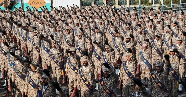 الحرس الثوري الإيراني يحذّر أميركا من "ردود تجعلها تندم"