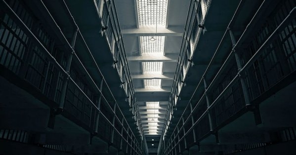 قتلى ومصابون بهجوم إسرائيل على سجن إيفين في إيران