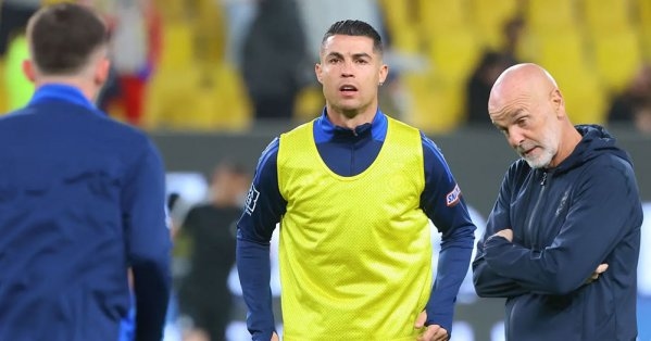 "موسم صفري".. النصر السعودي يفسخ عقد مدربه بعد أقل من عام