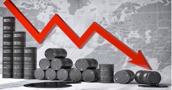 النفط يواصل الهبوط وخام 'برنت' يهوي بنسبة 5.6 %