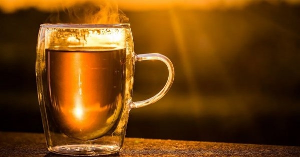 رغم فوائده في خفض الضغط.. الكركديه ليس آمنا للجميع