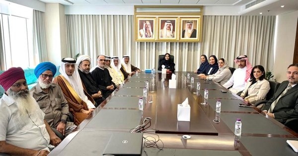 وزيرة الصحة: البحرين نموذج رائد في التعايش والتآلف ونشر ثقافة السلام