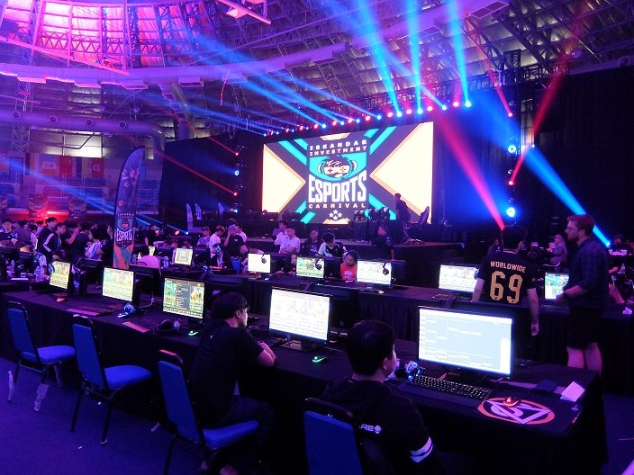 انطلاق النهائي الكبير لتحدي ESL السعودية 2025 في VOV Gaming بالرياض