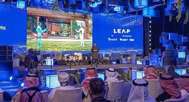 السواحة مفتتحا مؤتمر 'ليب 25': 14.9 مليار دولار استثمارات «ذكية» جديدة في المملكة