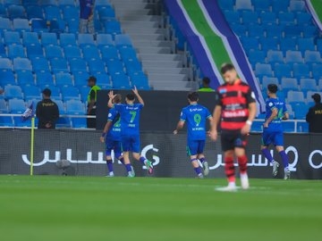 التعادل يحسم لقاء الرياض والفتح