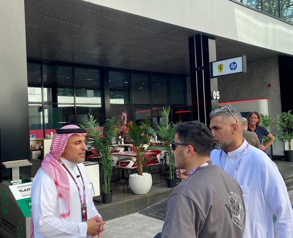 خالد بن سلطان لـ' البلاد' : فورومولا 1 أهم سباق تستضيفه المملكة كونه حدثًا استثنائيًا