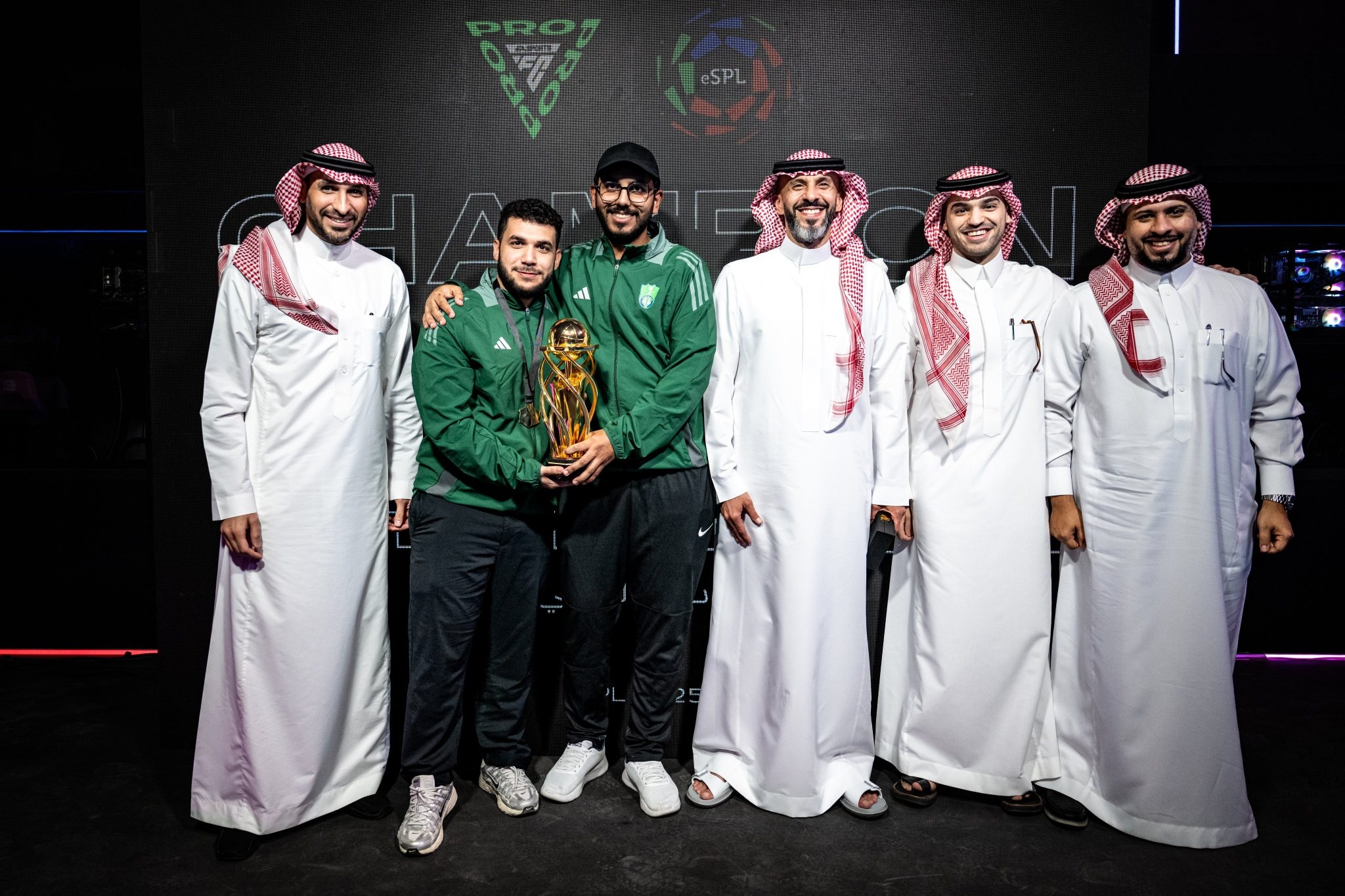 الأهلي يتوج بدوري المحترفين الإلكتروني (eSPL)