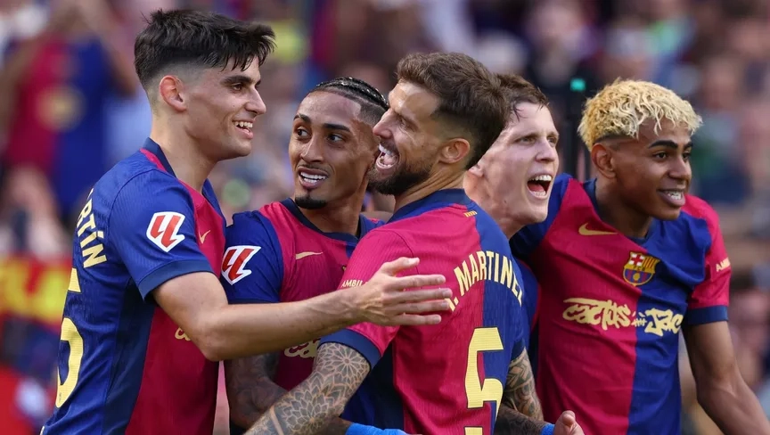 برشلونة يعبر ريال مدريد برباعية ويقترب من لقب الليغا