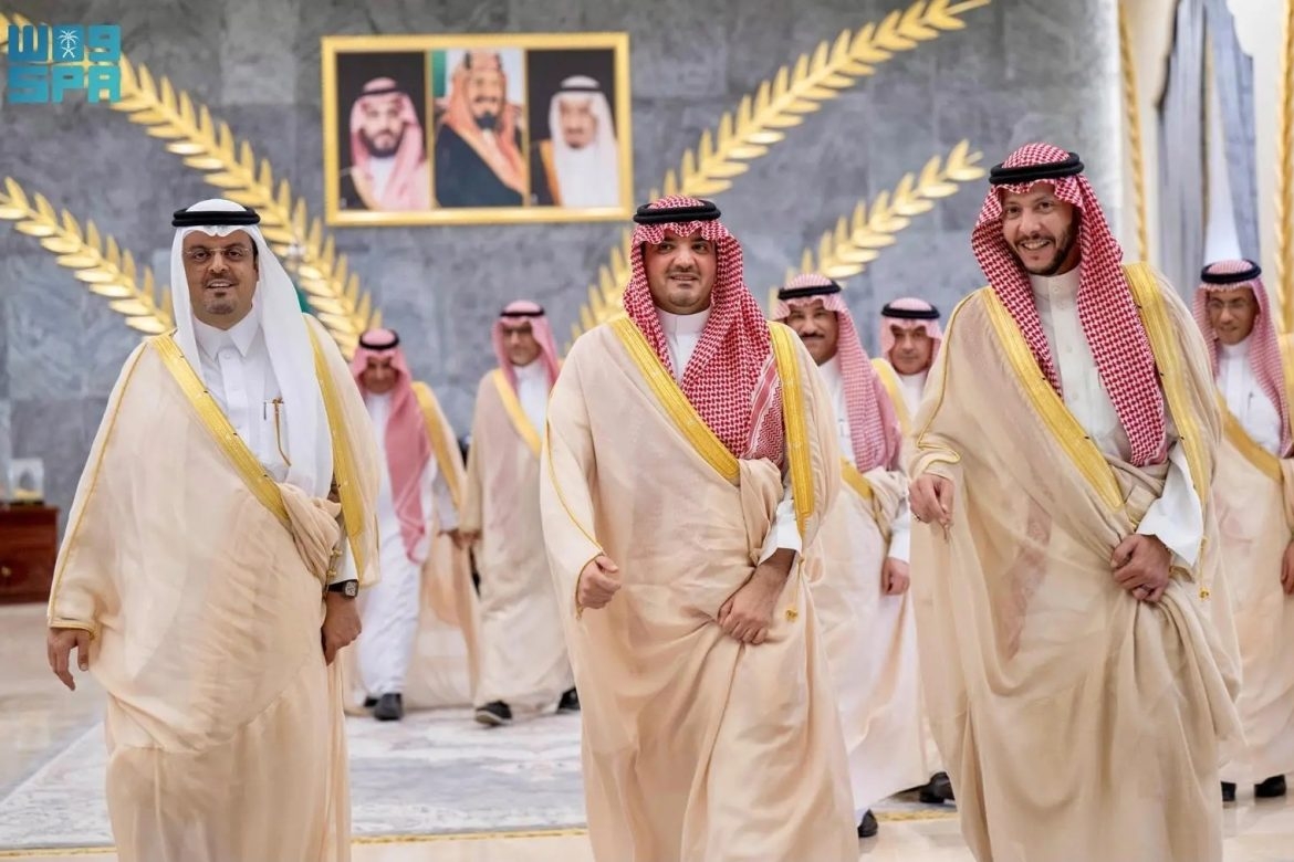 وزير الداخلية يطّلع على أبرز المبادرات التنموية المنفذة في الطائف