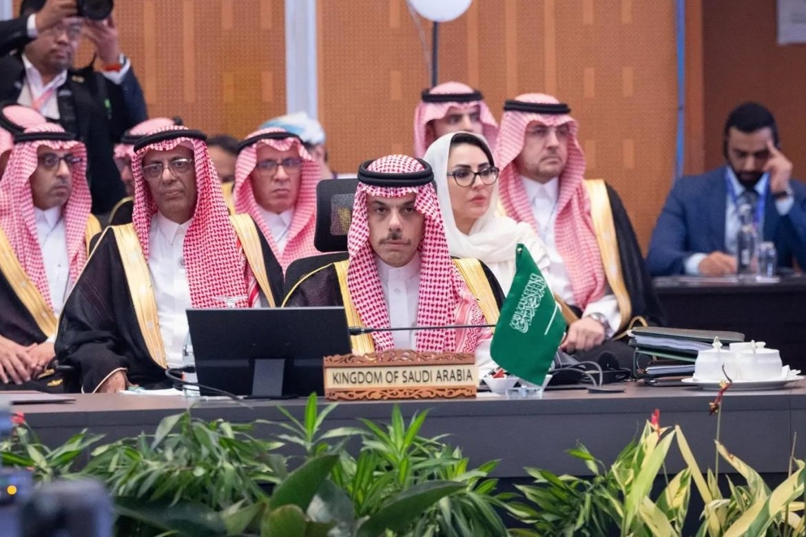 نيابة عن ولي العهد.. وزير الخارجية: قمتا 'آسيان' و'الصين' تعززان الالتزام المشترك واستكشاف أولويات الشراكة الاقتصادية