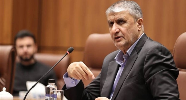 مرونة نووية مشروطة من جانب طهران.. مؤشرات على تفاهم أمريكي- إيراني برعاية عمانية